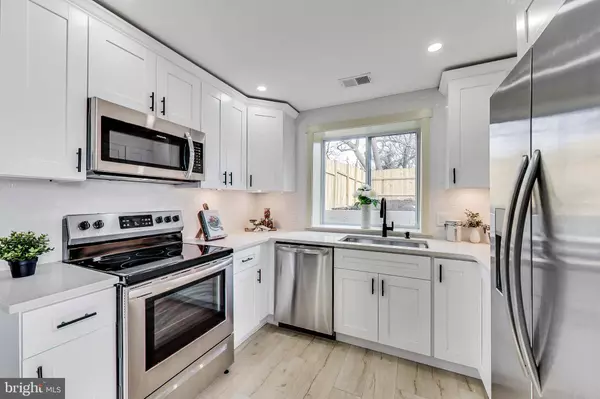 2723 28TH ST NE, Washington, DC 20018