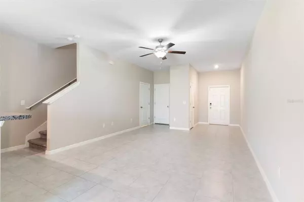 7235 SWEET ALYSSUM CT, Tampa, FL 33619