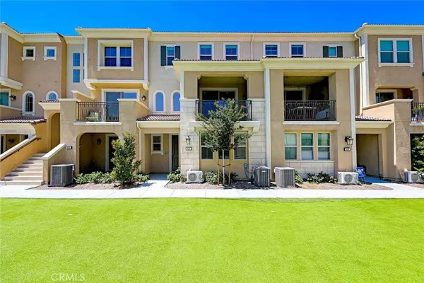 404 Coyote Pass, Lake Forest, CA 92610