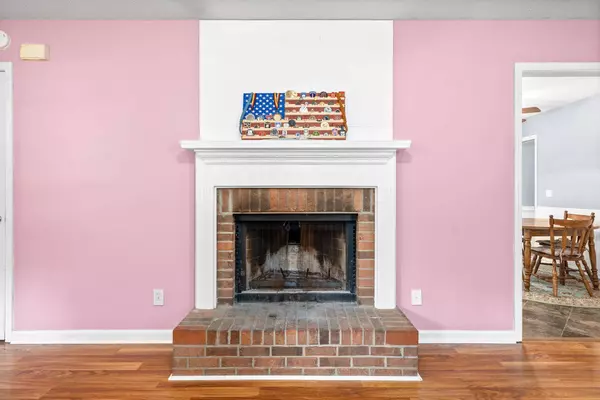 3499 Eastridge Rd, Woodlawn, TN 37191