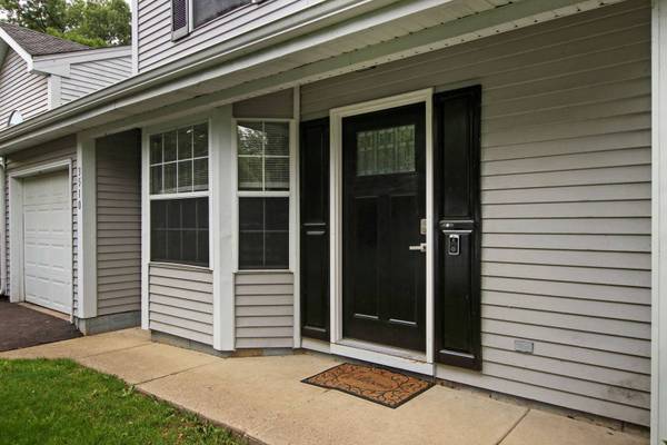 3510 Southport DR, Island Lake, IL 60042