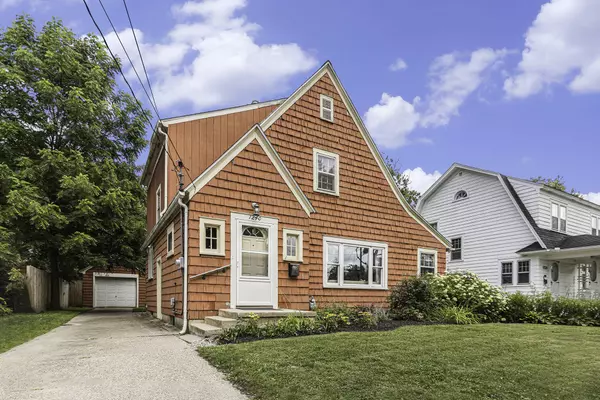 1240 Penn NE Avenue, Grand Rapids, MI 49505