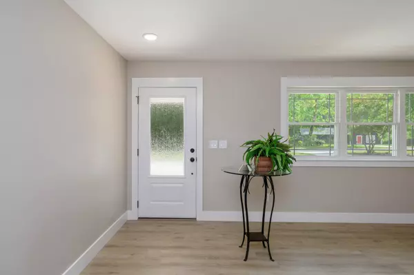 198 Park Lane Lane, Crestview, FL 32536