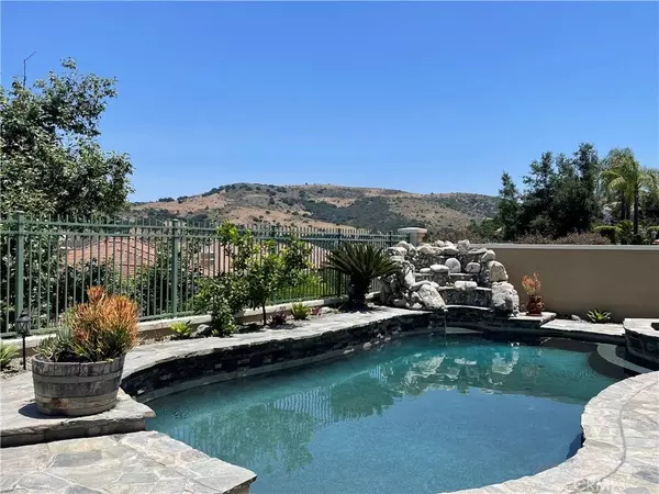 12 Elkader, Rancho Santa Margarita, CA 92679