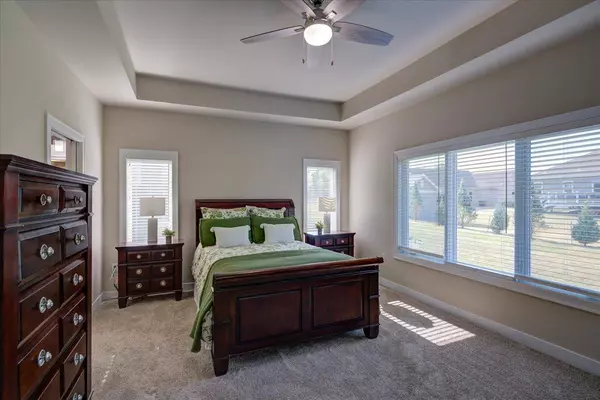 329 Kassander Way, Oregon, WI 53575