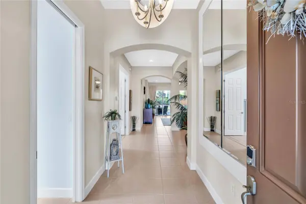 303 SIENA VISTA PL, Sun City Center, FL 33573