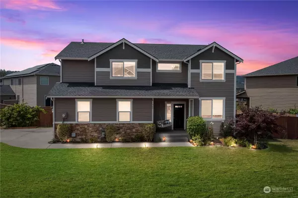 909 Boatman AVE NW, Orting, WA 98360