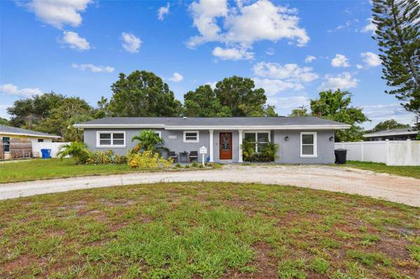 866 62ND AVE S, St Petersburg, FL 33705