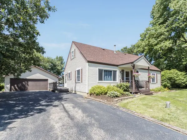 1853 MAUDE AVE, Joliet, IL 60433