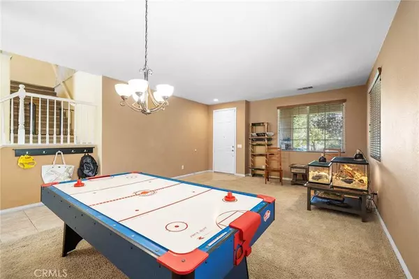 26237 Norma Jean PL, Murrieta, CA 92563