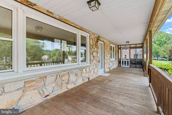 9242 MARYDELL RD, Ellicott City, MD 21042