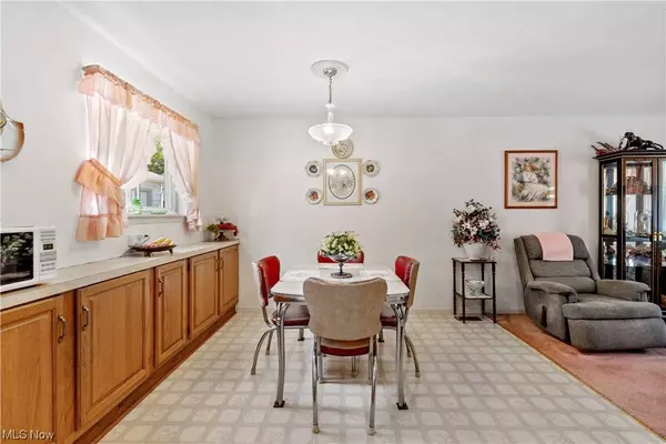 290 Phillips AVE, Munroe Falls, OH 44262