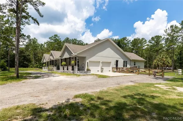 19251 Oakfork TRL, Brooksville, FL 34604
