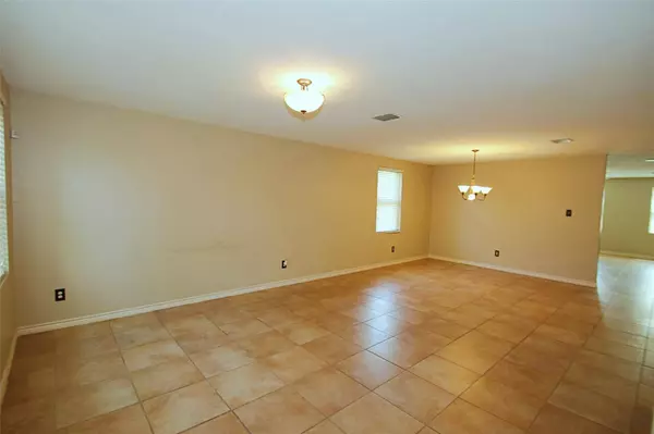 516 Rocky Springs Drive, Mckinney, TX 75071