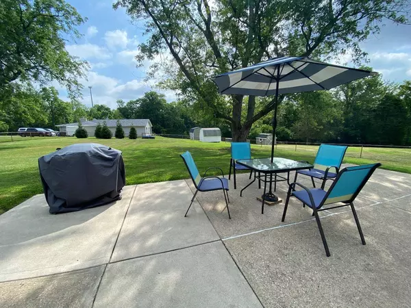 5638 Pleasant View Dr, Miami Twp, OH 45150