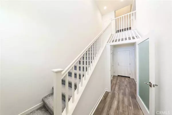 404 Coyote Pass, Lake Forest, CA 92610