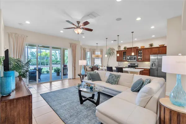 303 SIENA VISTA PL, Sun City Center, FL 33573