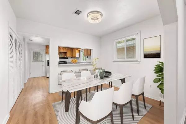 3740 35th ST, Sacramento, CA 95820