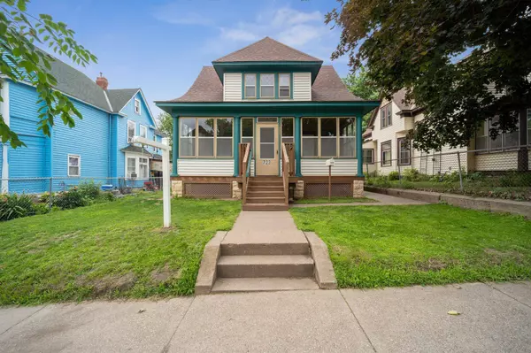 723 Sims AVE, Saint Paul, MN 55106
