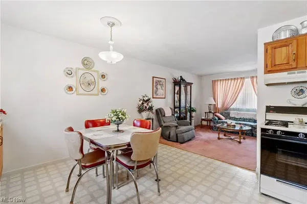 290 Phillips AVE, Munroe Falls, OH 44262