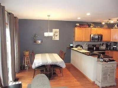 147 Alpine Meadows Court, Oregon, WI 53575