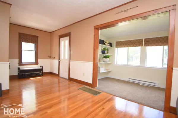 526 Pine St., Owosso, MI 48867