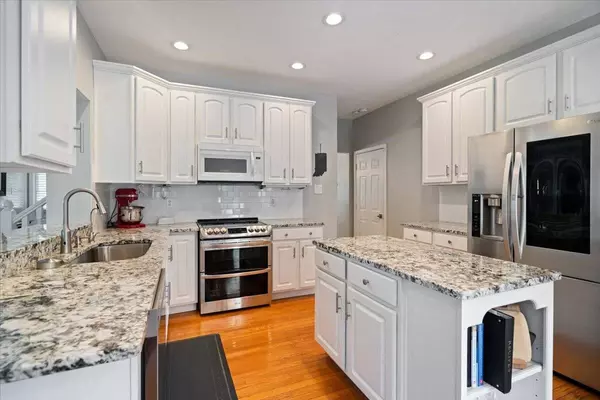 8409 Mesic CT, Indianapolis, IN 46278