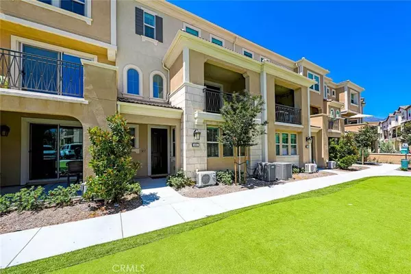 404 Coyote Pass, Lake Forest, CA 92610