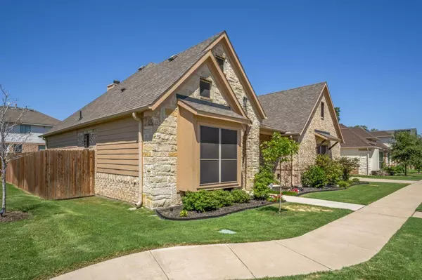 5820 Tory Drive, Grand Prairie, TX 75052