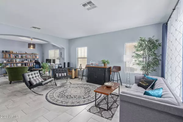 16122 W CARIBBEAN Lane, Surprise, AZ 85379