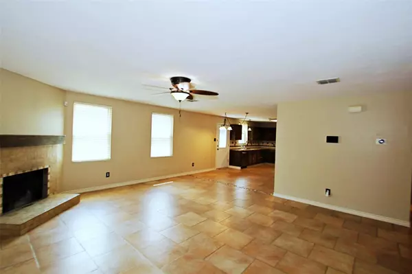 516 Rocky Springs Drive, Mckinney, TX 75071