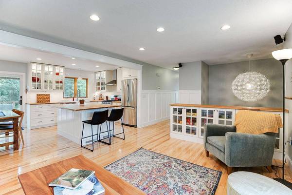 16760 Luther WAY, Eden Prairie, MN 55346