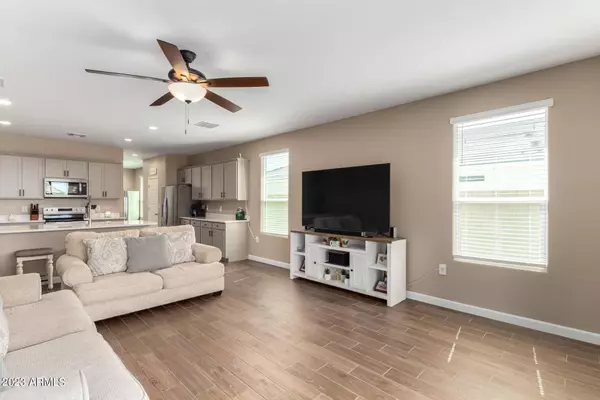 44512 W PALO CENIZA Way, Maricopa, AZ 85138