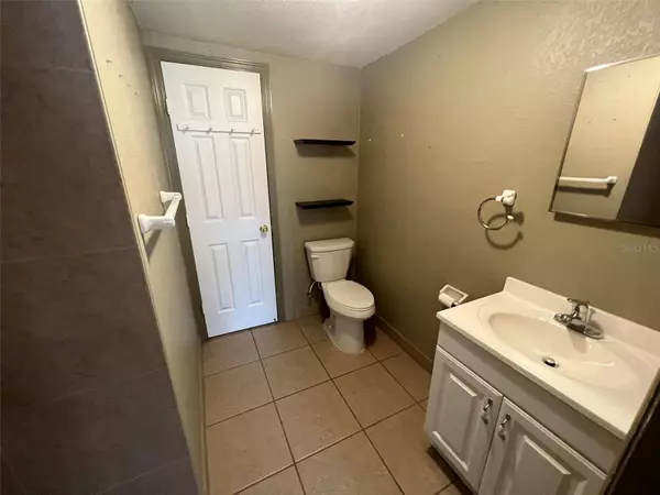 1706 GADSEN BLVD, Orlando, FL 32812