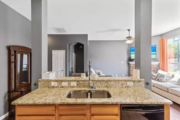 1133 Terrace View Drive, Fort Worth, TX 76108