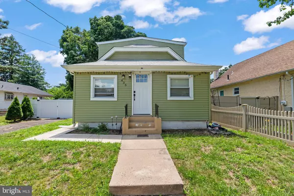 435 HUNT AVE, Hamilton, NJ 08610