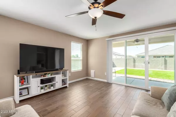 44512 W PALO CENIZA Way, Maricopa, AZ 85138