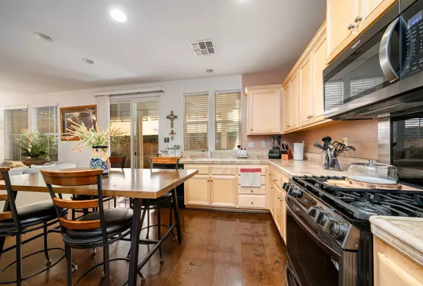 905 Equinox LOOP, Lincoln, CA 95648