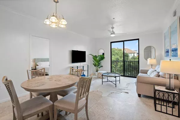 580 S Sapodilla AVE 302, West Palm Beach, FL 33401