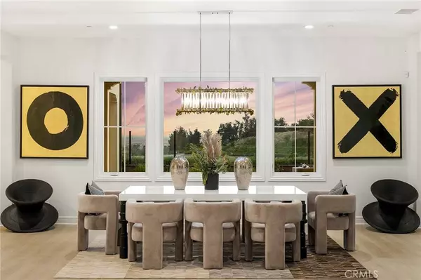 106 Fountain Frk, Irvine, CA 92602