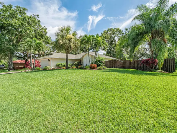 342 Tunison LN, Sebastian, FL 32958