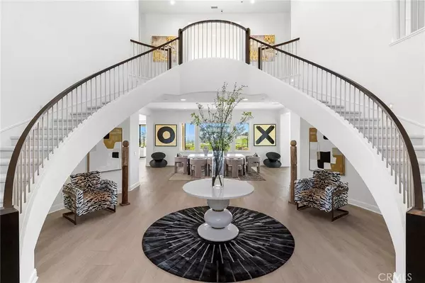 106 Fountain Frk, Irvine, CA 92602