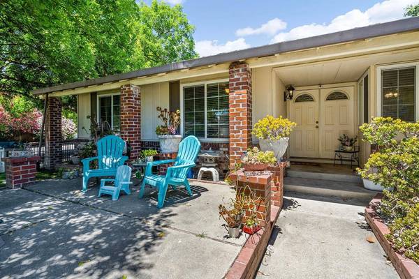 3061 Beaufort AVE, Stockton, CA 95209