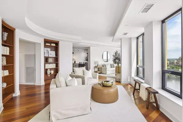 100 3rd AVE S #1401, Minneapolis, MN 55401