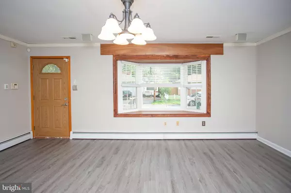 333 WILDROSE ST, Browns Mills, NJ 08015