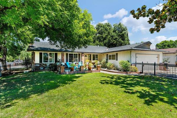 3061 Beaufort AVE, Stockton, CA 95209