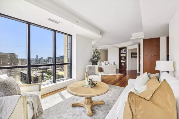 100 3rd AVE S #1401, Minneapolis, MN 55401