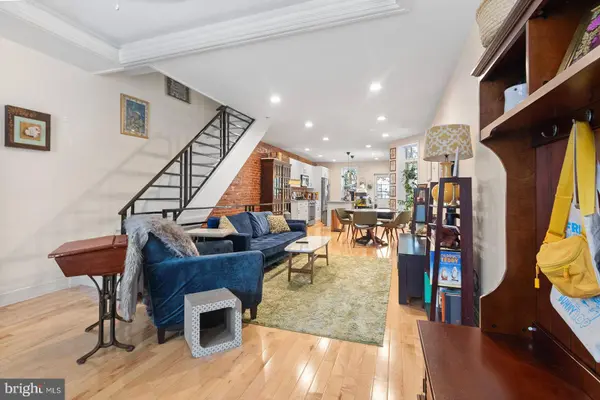 628 S CONESTOGA ST, Philadelphia, PA 19143