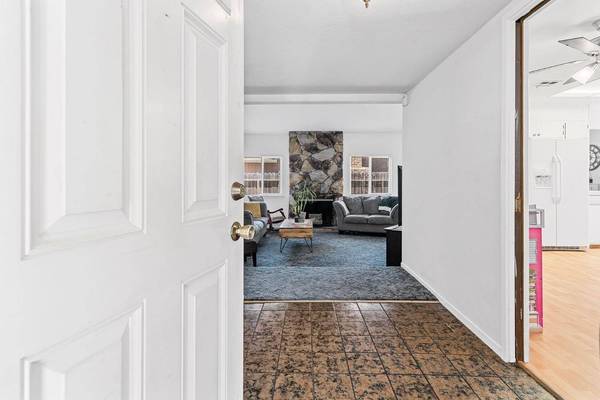 3061 Beaufort AVE, Stockton, CA 95209