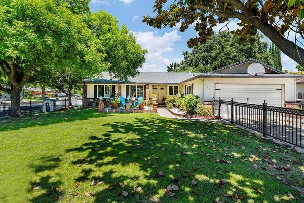 3061 Beaufort AVE, Stockton, CA 95209